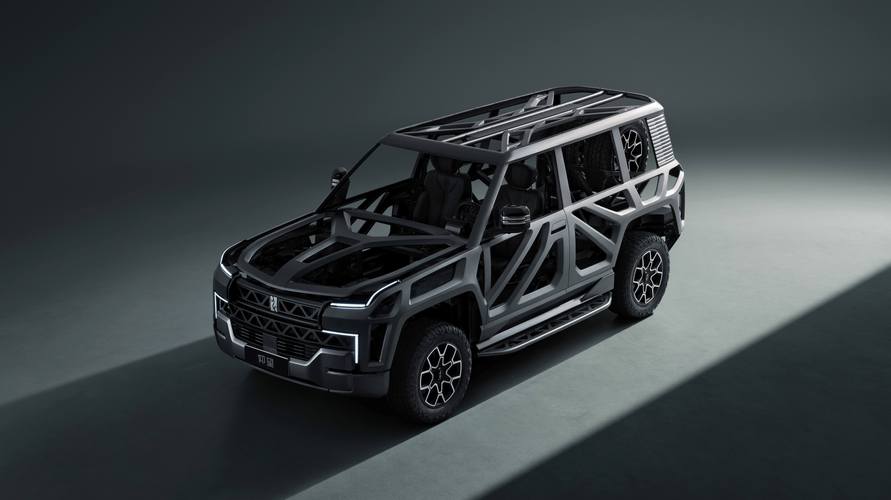 成都136仰望U8硬派越野的科技魅力，国能汽车对传统燃油车市场的冲击